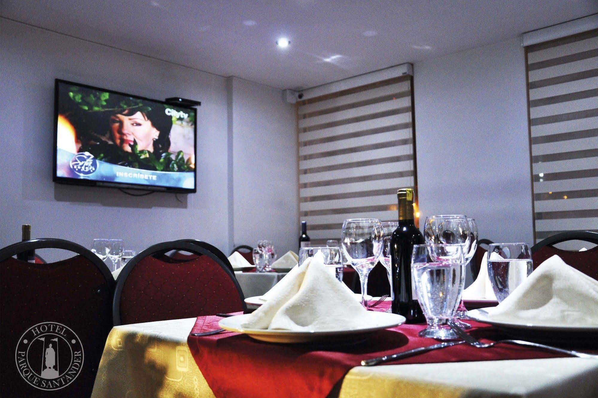 Hotel Parque Santander Tunja Exterior photo