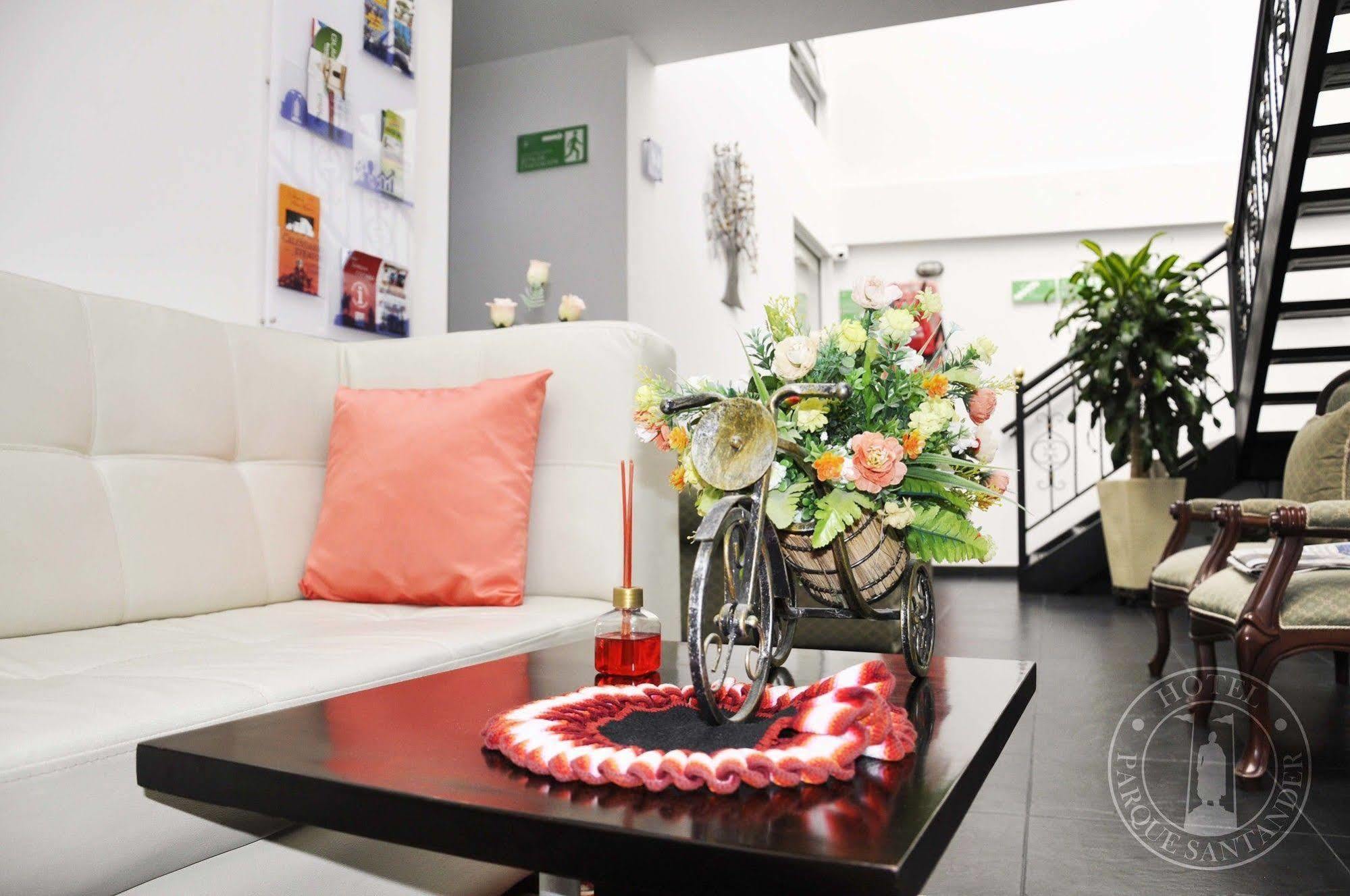 Hotel Parque Santander Tunja Exterior photo